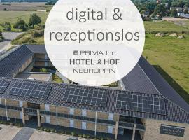 PRIMA Inn HOTEL & HOF NEURUPPIN - digitales & rezeptionsloses Motel，位于诺伊鲁平的汽车旅馆
