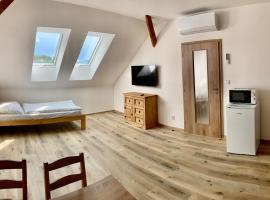 Apartmány Statek Bezdědice，位于Hostomice的酒店