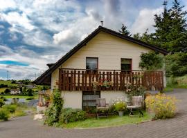 Ferienhaus ROSENHOF Vulkaneifel，位于Ormont的度假屋