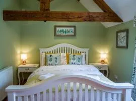 Idyllic Suite at Lower Fields Farm