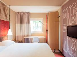 Hotel Ibis Tatui，位于塔图伊的酒店