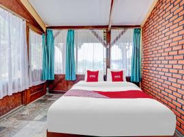 OYO 90582 Nur Alam Hotel，位于伦邦的酒店
