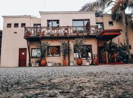 Hotel Los Pinares，位于圣佩德罗的酒店