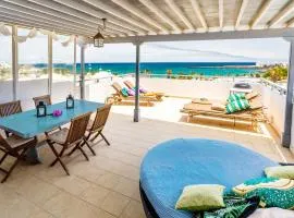 Ocean View Penthouse - Central Location - 100m to the Beach