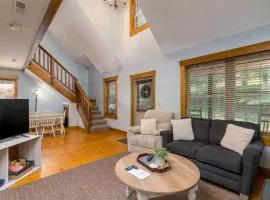 Canadian Hemlock . Trailside Lodging