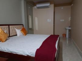 Hotel K K Residency，位于Ghātsīla的酒店