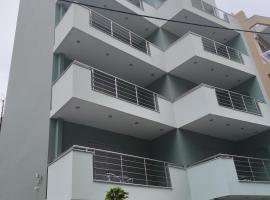 Elaėa Boutique Apartments，位于比雷埃夫斯的公寓式酒店