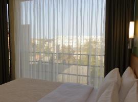 哥伦布斯酒店，位于利耶帕亚的酒店