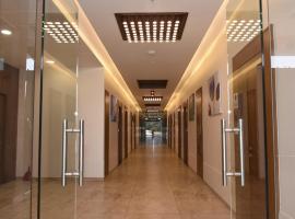 valley rooms，位于Hālol的酒店