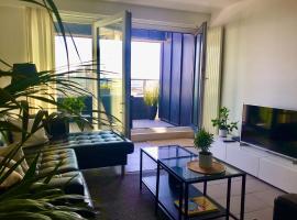 Appartement Cousteau - Terras, Zeezicht, Marina，位于奥斯坦德Mercator Ostend附近的酒店