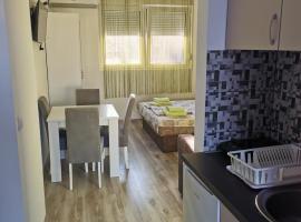 Apartmani Manila, Terme-popust, Akva park-popust，位于弗尔尼亚奇卡矿泉镇的公寓