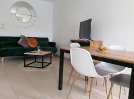 T2 entier - Hyper centre - Cosy home，位于格勒纳德的低价酒店