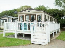 Blackpool caravans Marton mere，位于布莱克浦的酒店