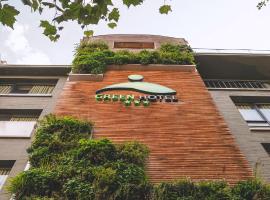 格林酒店，位于亨克的酒店