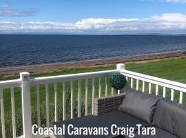 Coastal Caravans Craig Tara，位于艾尔的酒店