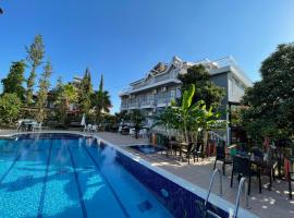 Tekirova Millennium Hotel & Apart，位于凯麦尔的酒店