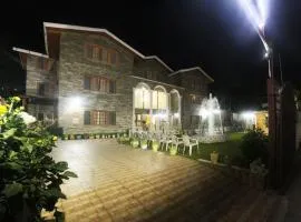 Hotel Abshar