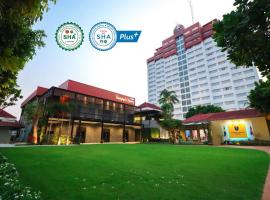 Hua Hin Grand Hotel and Plaza - SHA Extra Plus，位于华欣的酒店