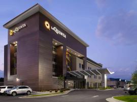 La Quinta Inn & Suites by Wyndham Tifton，位于提夫顿的酒店