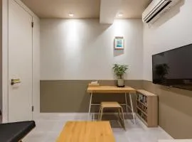 8b HOTEL -Osaka Nishikujo APARTMENT-