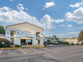 Quality Inn & Suites Vestal Binghamton near University，位于维斯塔的酒店