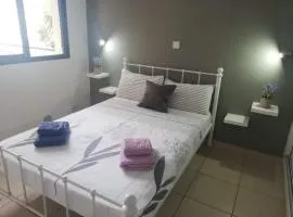 Cozy 1 bedroom apartment close to the beach