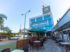 Hotel Fun City - Navsari，位于Navsāri的酒店