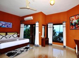 Room in Guest room - LakeRose Wayanad Resort - Superior lake view，位于卡尔佩特塔的酒店