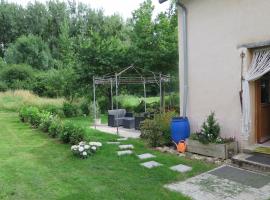 Les Bardinieres for Zoo Fleche，位于Savigné-sous-le-Lude的酒店
