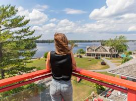 Rawley Resort, Spa & Marina，位于Port Severn的带按摩浴缸的酒店