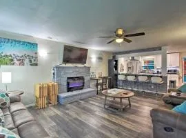 Hot Tub & Theater Room: Tropical Springfield Home