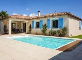 Stunning Home In Puisserguier