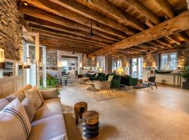 Pestana Fisherman Village，位于卡马拉-德洛布什的酒店