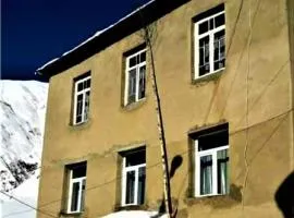 Guesthouse ZAMO
