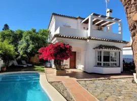 Chalet con piscina a 300 m del mar