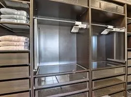 Great Salt Lake House 5,000 Sq Ft, Mtn Views!