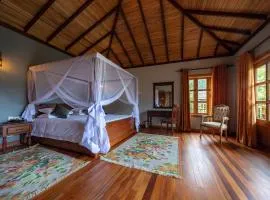 Chimpundu Lodge
