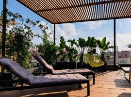 Incredible 2BR Penthouse with Urban Rooftop Garden，位于巴塞罗那圣安东尼地铁站附近的酒店