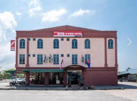 HOTEL D VIEW MERSING，位于丰盛港的酒店