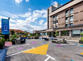 Residencia Universitaria Micampus Oviedo La Gruta，位于奥维多的酒店