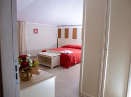 Hotel Al Rustico，位于Crosia的酒店