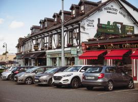 马斯克里阿姆斯住宿加早餐旅馆，位于布拉尼Blarney Stone附近的酒店