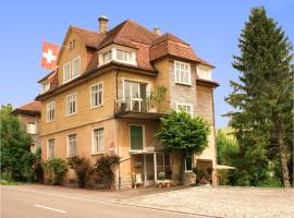 Villa Donkey BnB，位于Degersheim的旅馆