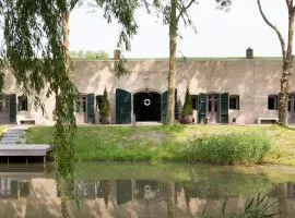 贝姆斯特城堡度假酒店