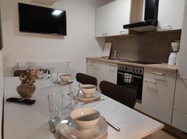 Apartment "Marie" in ehemaliger Schuhfabrik，位于赫辛海姆的酒店