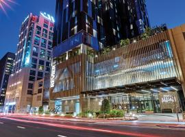 Revier Hotel - Dubai，位于迪拜马拉西海运站附近的酒店