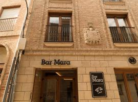 Hostal Martínez，位于Villafranca的酒店
