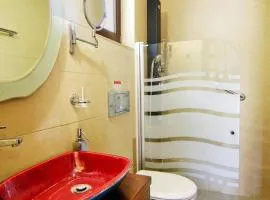 Holiday home with pool