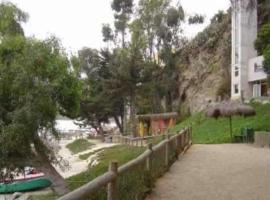 Bahia Pelicanos, Horcon departamento Mabel，位于霍尔恩的酒店