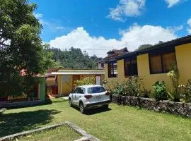 Conrado's Guesthouse B&B